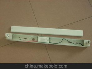 照明燈支架供應商、價格與批發市場指南 聚焦日光燈支架