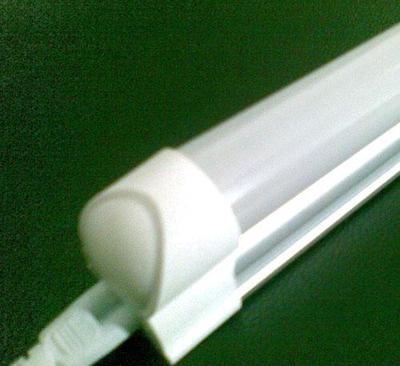 高品質(zhì)日光燈支架 穩(wěn)定供應，照亮每一處空間