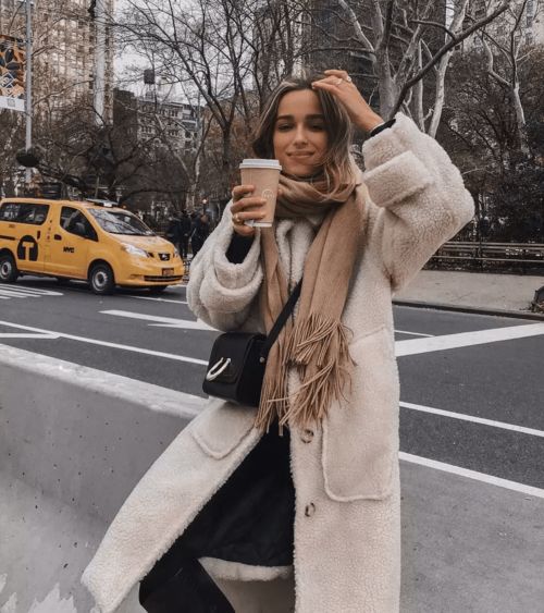 圍巾不止保暖，更勝穿搭神器 一巾多系，時髦翻倍